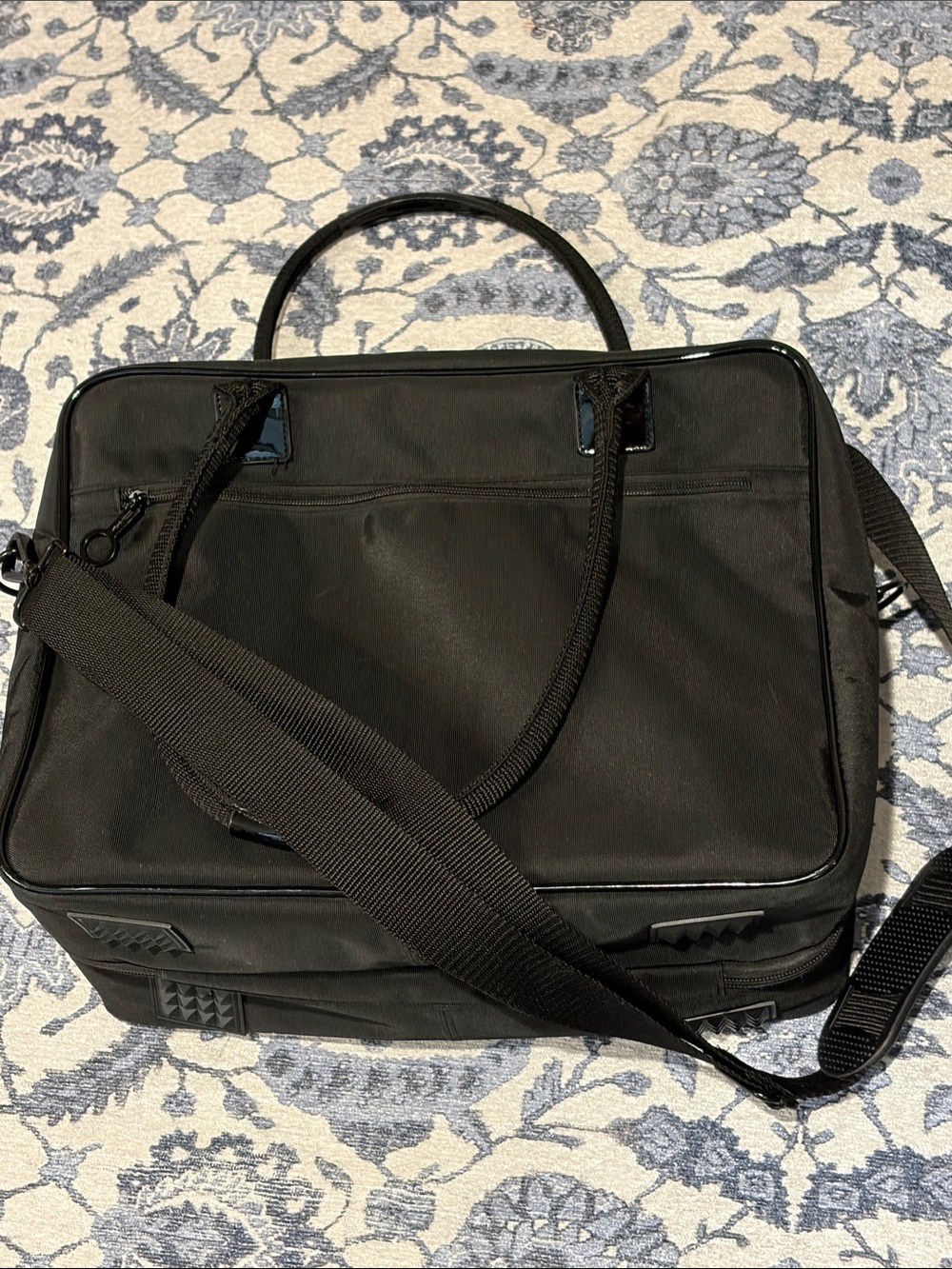 MAC Cosmetics Black Travel Cosmetic Case with Shoulder Strap